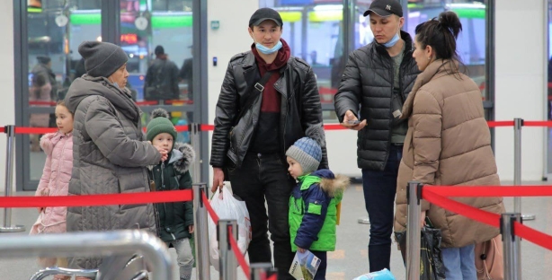 В Польше находятся почти 1500 граждан Узбекистана, ожидающих эвакуацию на родину