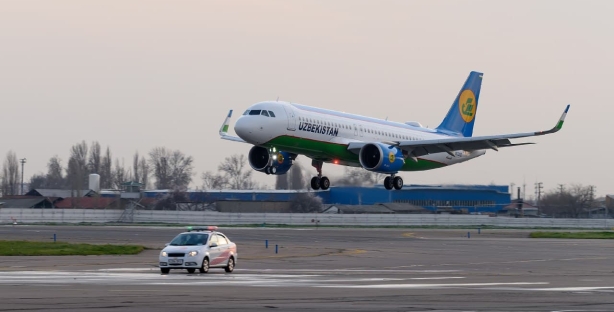 Uzbekistan Airways вводит дополнительные рейсы в Москву и Санкт-Петербург
