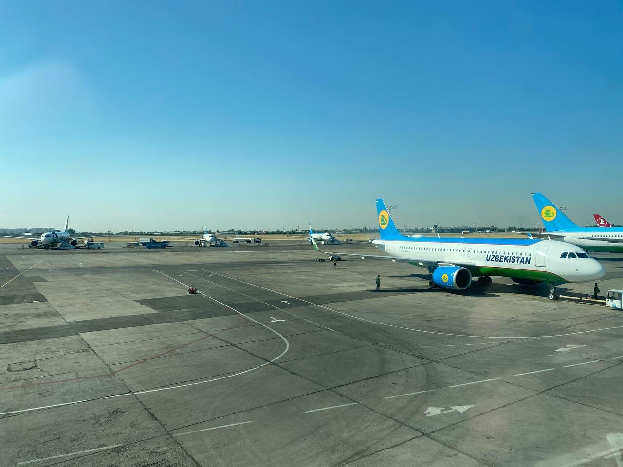 Лоукостер Fly Khiva запускает регулярные рейсы в Баку
