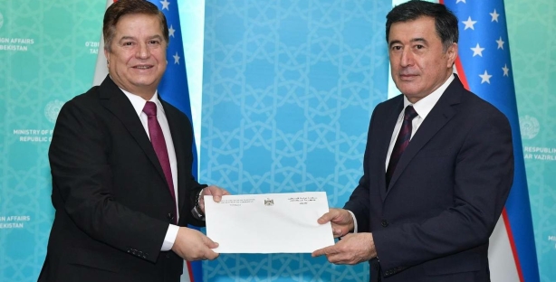 И.о. главы МИД принял нового посла Палестины в Узбекистане