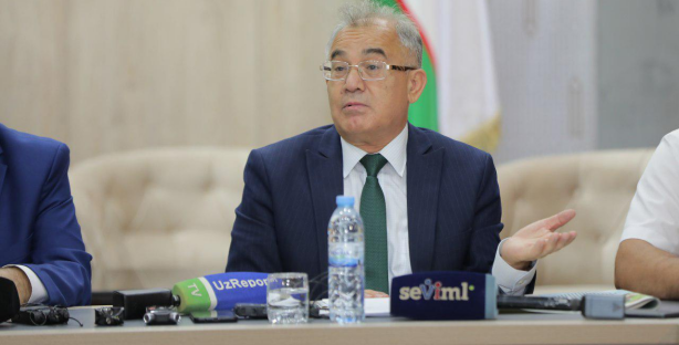 В Узбекистане образована комиссия по внесению изменений в Конституцию