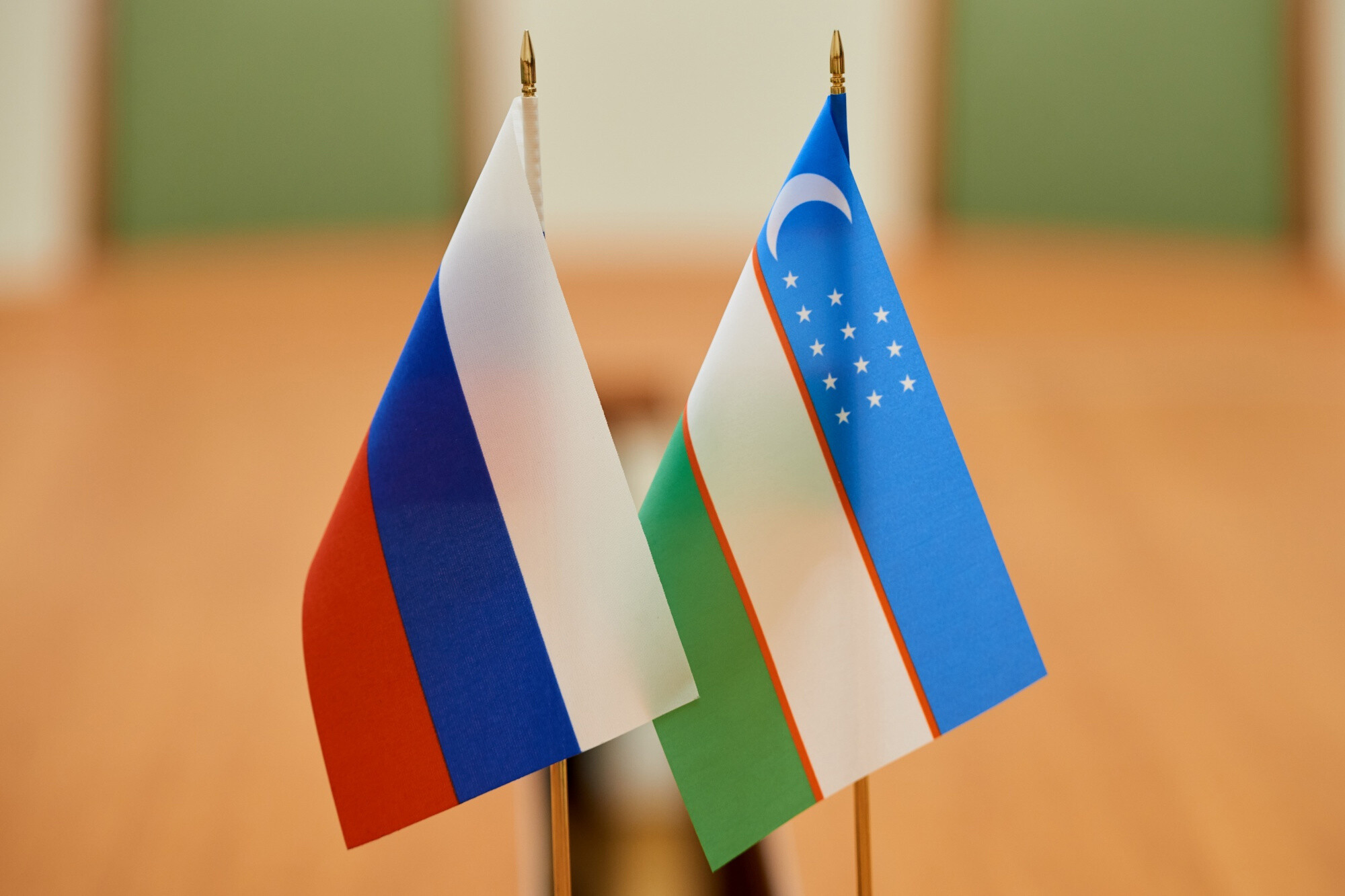Узбекистан и Россия отмечают 30-летие дипломатических отношений