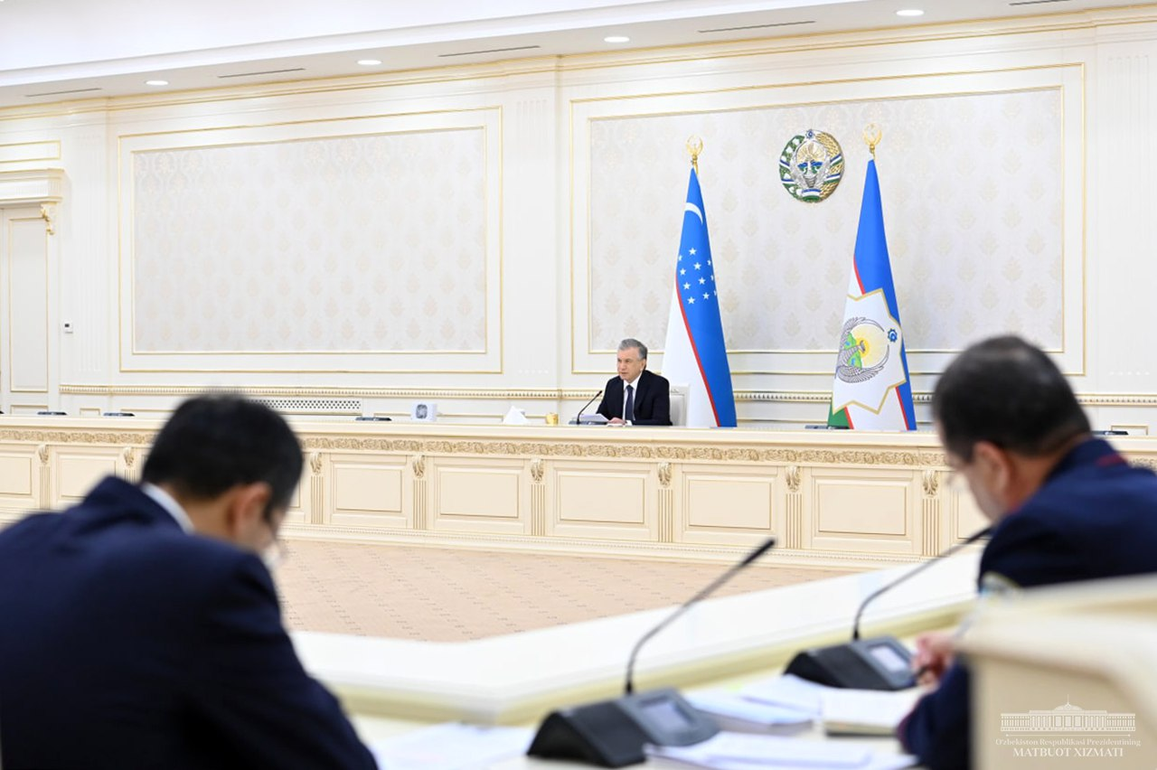 Президент строго предупредил председателя правления «Узбекистон темир йуллари»