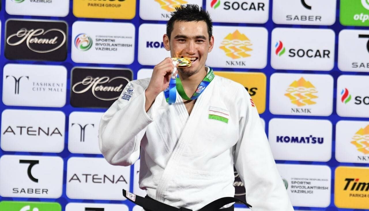 Тяжеловес Музаффарбек Турабоев завоевал золото чемпионата мира по дзюдо