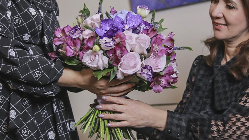 Коллекция ко Дню матери от Toshkent Gullari – сотни цветов из разных уголков мира