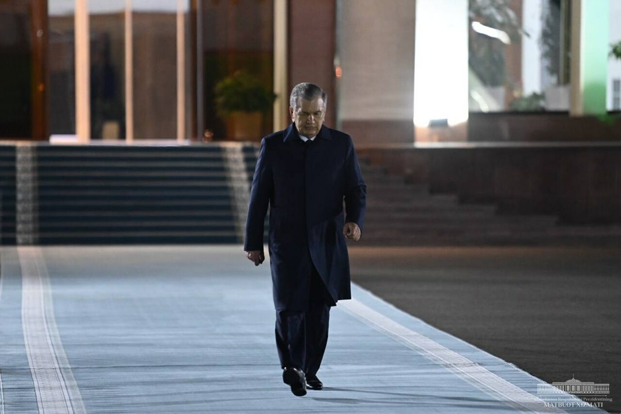 Президент сократил продолжительность своего визита в Сингапур до 1 дня