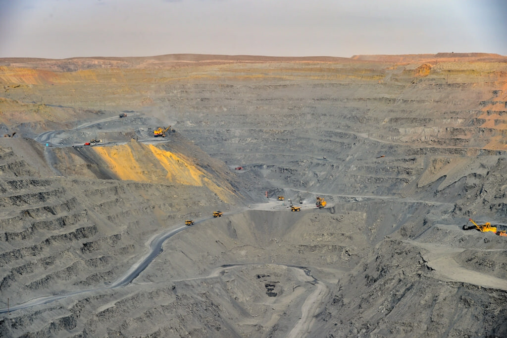Азербайджанская компания привлечена к разработке месторождений золота в Узбекистане