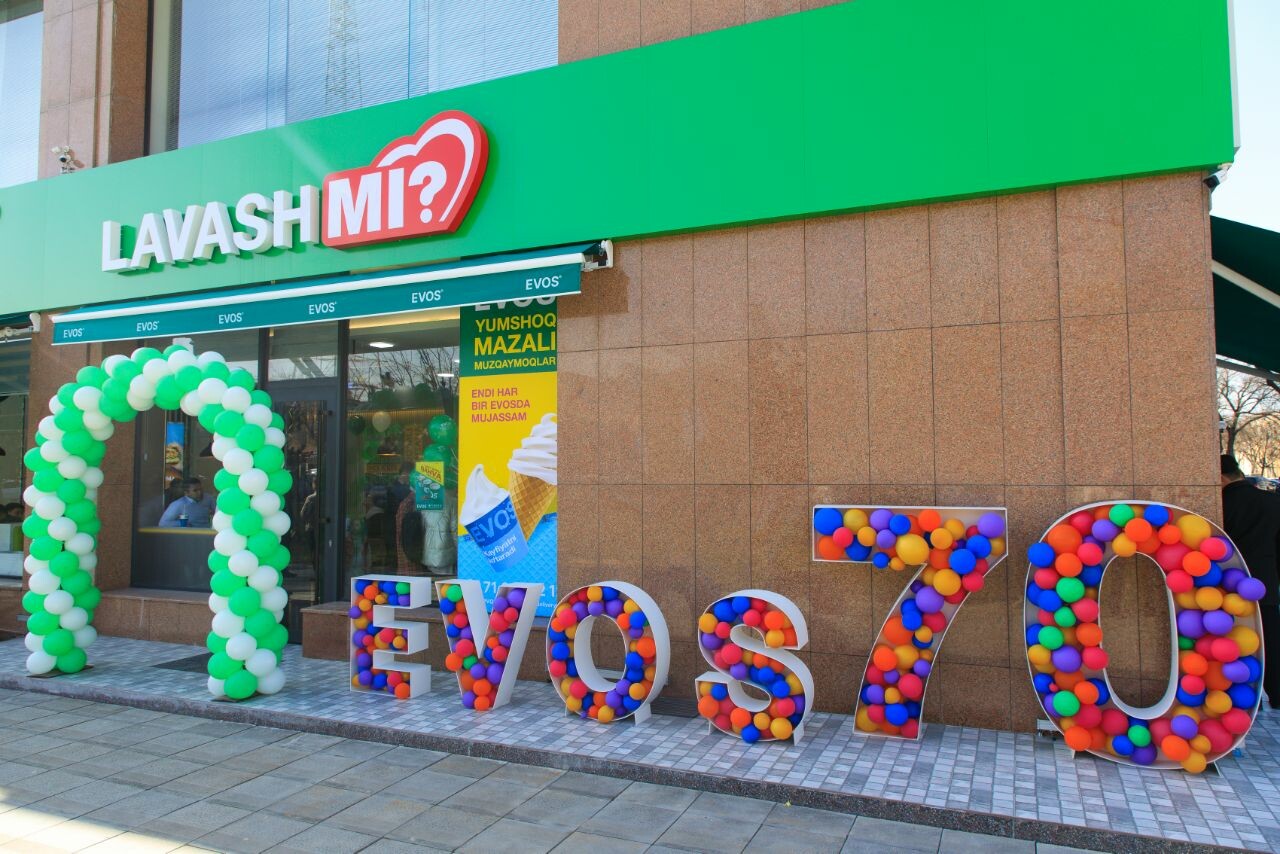 EVOS 70: в Ташкенте открылся юбилейный семидесятый ресторан сети EVOS