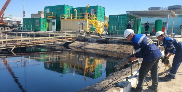В Узбекистане впервые внедрили технологию по переработке нефтяных отходов