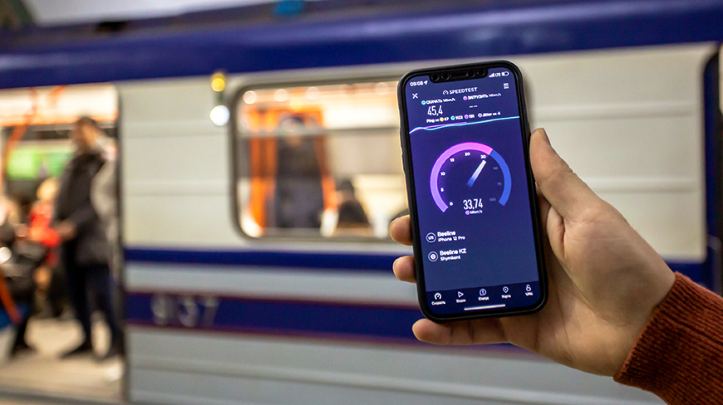 UzNews - «Пассажиры в метро Ташкента активно используют iPhone, но Android  популярнее всего» – Beeline Uzbekistan