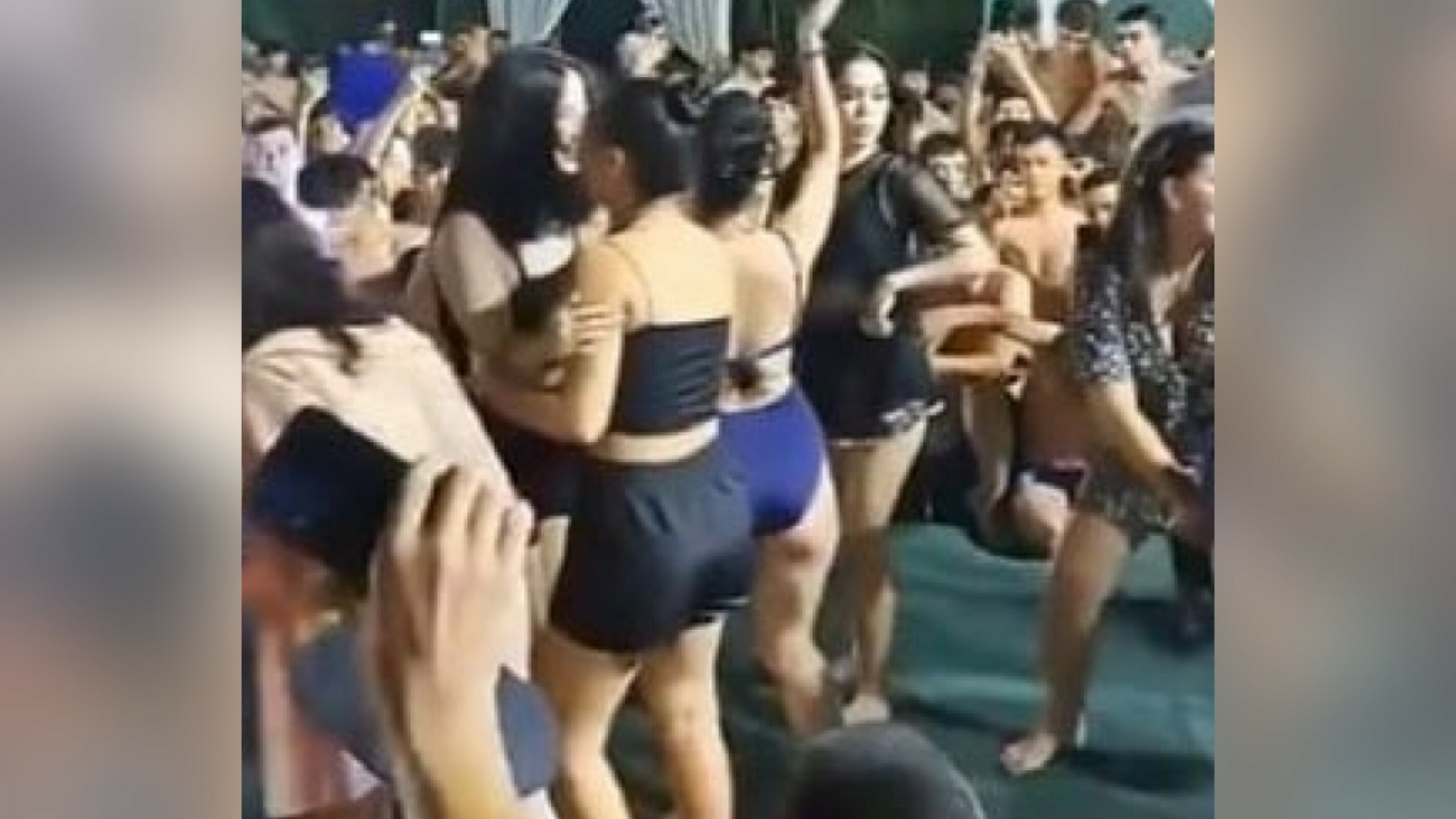 В МВД опровергли информацию коллег из Самарканда о медосмотре девушек, танцевавших в аквапарке