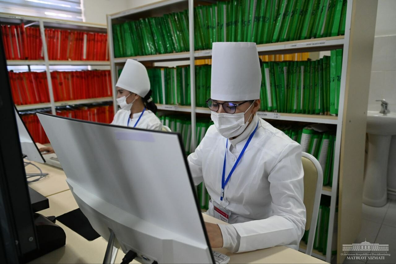 В Узбекистане до конца 2026 года планируется полное внедрение медицинского страхования