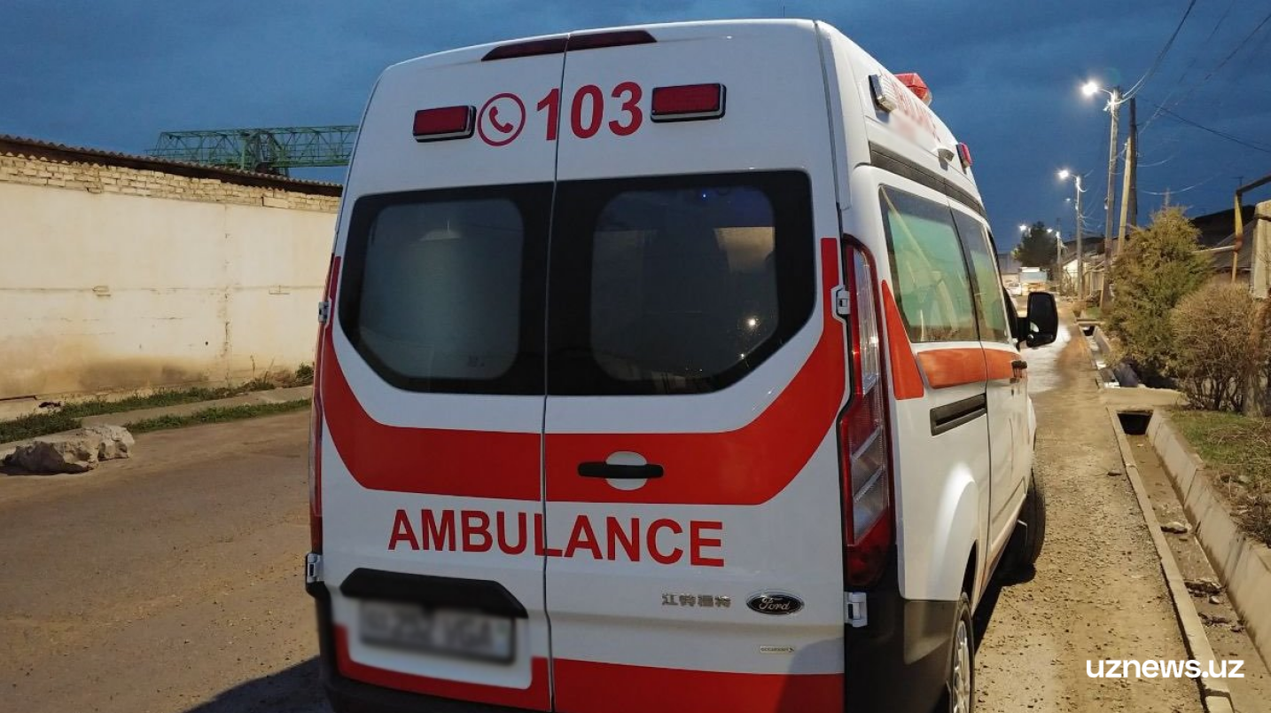 В Навои в смертельном ДТП погибли три пассажира