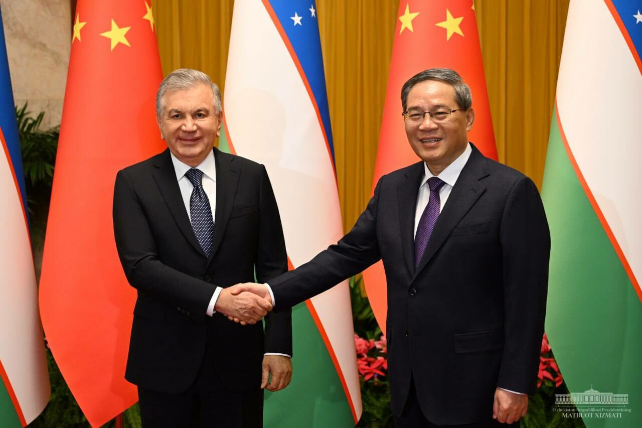 Президент Узбекистана и премьер госсовета Китая обсудили дальнейшее сотрудничество