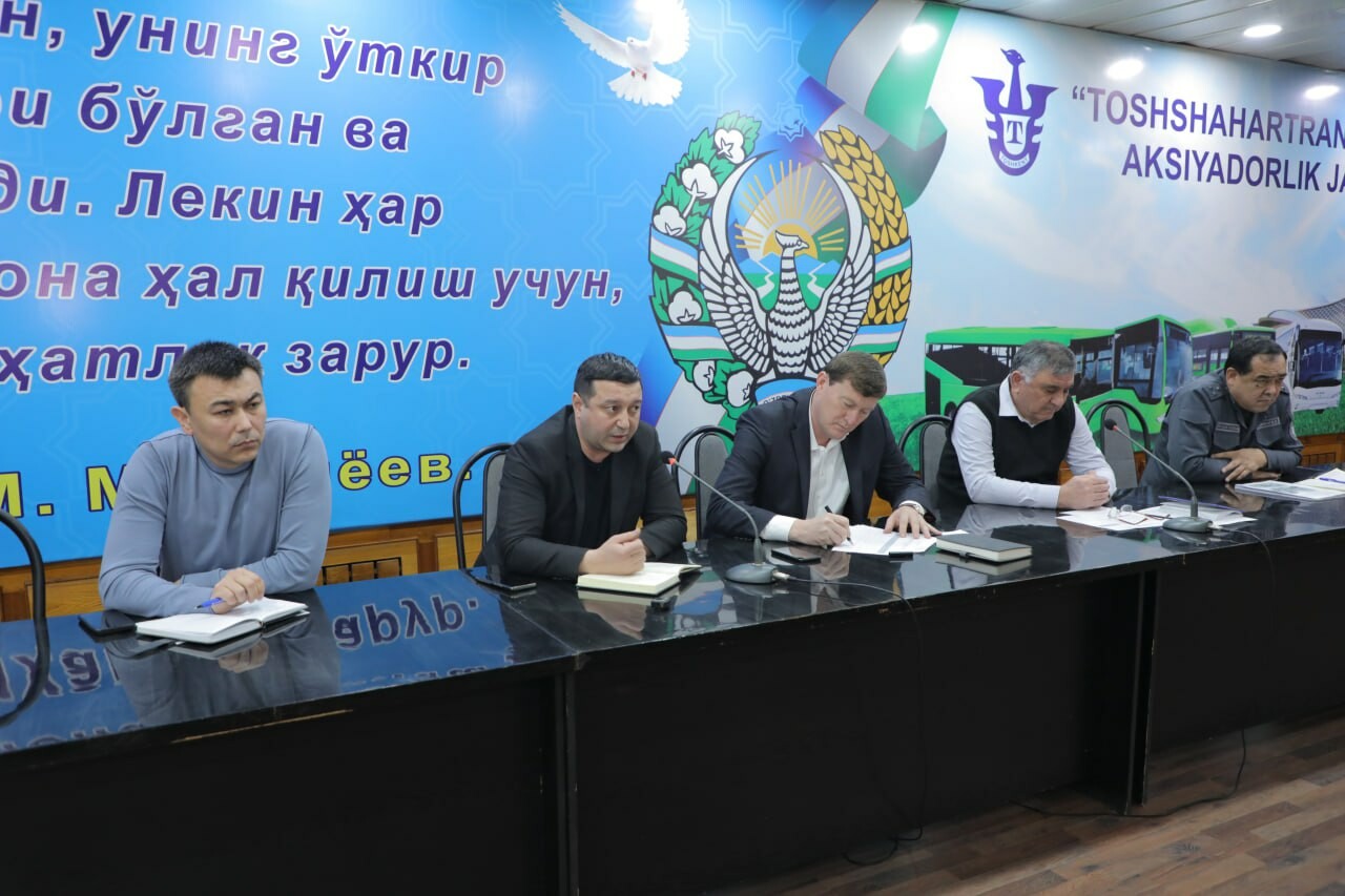 В Ташкенте за халатное отношение к техническому состоянию автобусов уволены 5 автомехаников