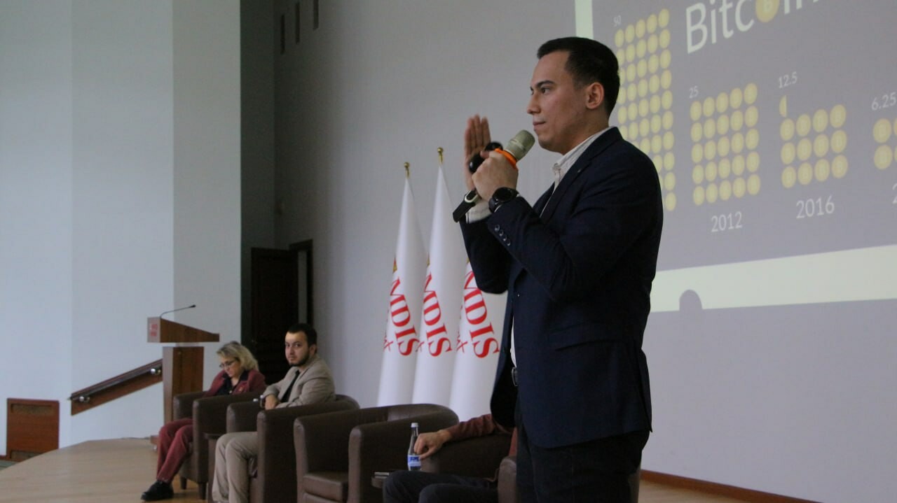 В Ташкенте состоялась встреча с представителями Академии HBS