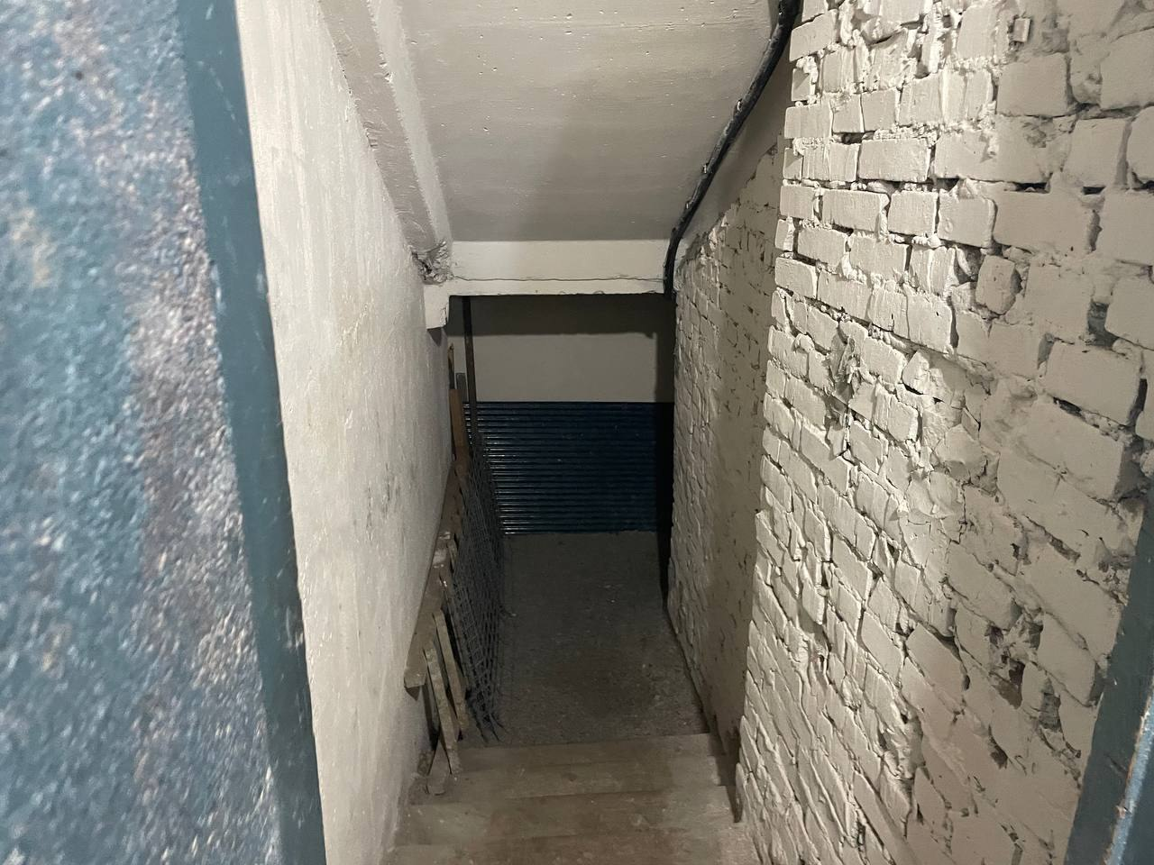 В подвале дома в Ташкенте нашли отца, скрывавшегося от алиментов