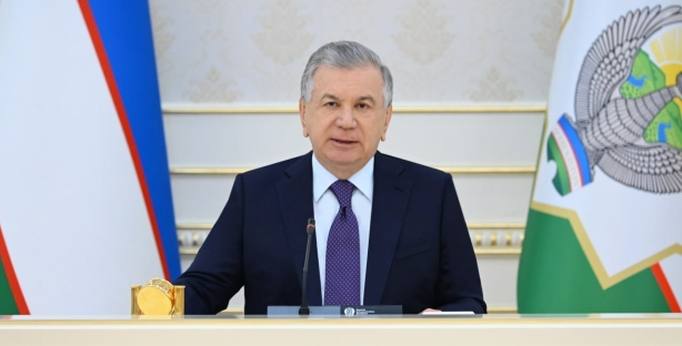 Президент уволил замхокимов Касбийского, Каршинского, Бахмальского и Туракурганского районов