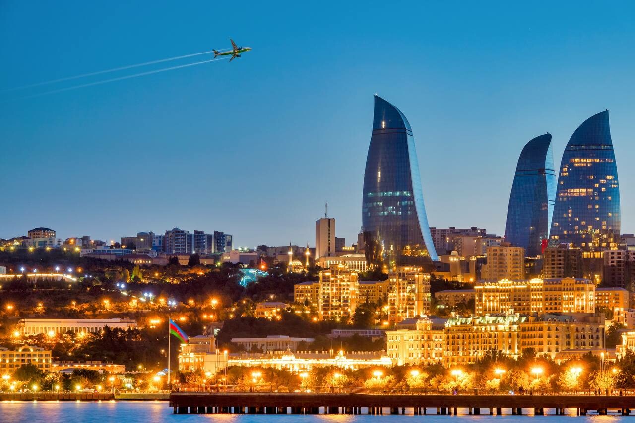 Uzbekistan Airways снижает цены на авиабилеты в Баку