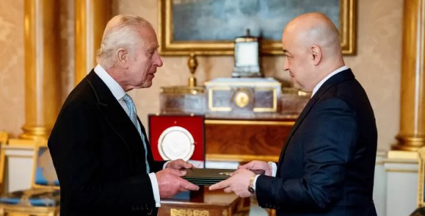 Посол Узбекистана вручил верительные грамоты Королю Великобритании