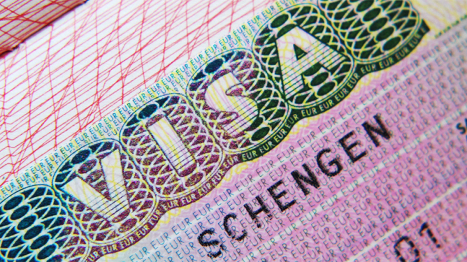 Гражданам Узбекистана стали чаще отказывать в получении Шенгенской визы