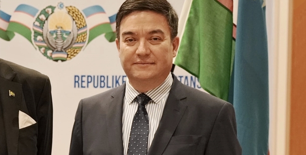 Нодир Ганиев назначен послом Узбекистана во Франции