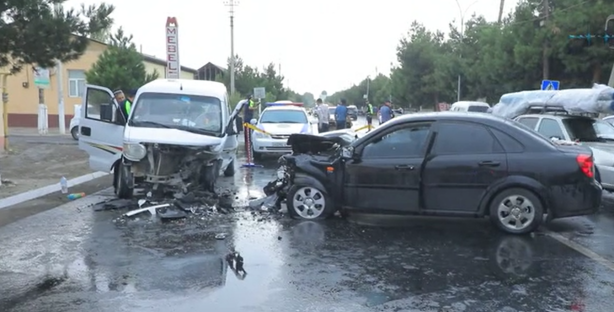 В Фергане в ДТП погиб водитель Lacetti — видео