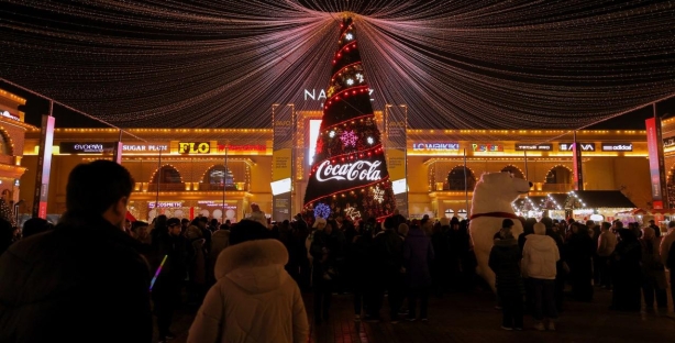 Coca-Cola создает новогоднее волшебство: культовый караван посетил 10 городов Узбекистана